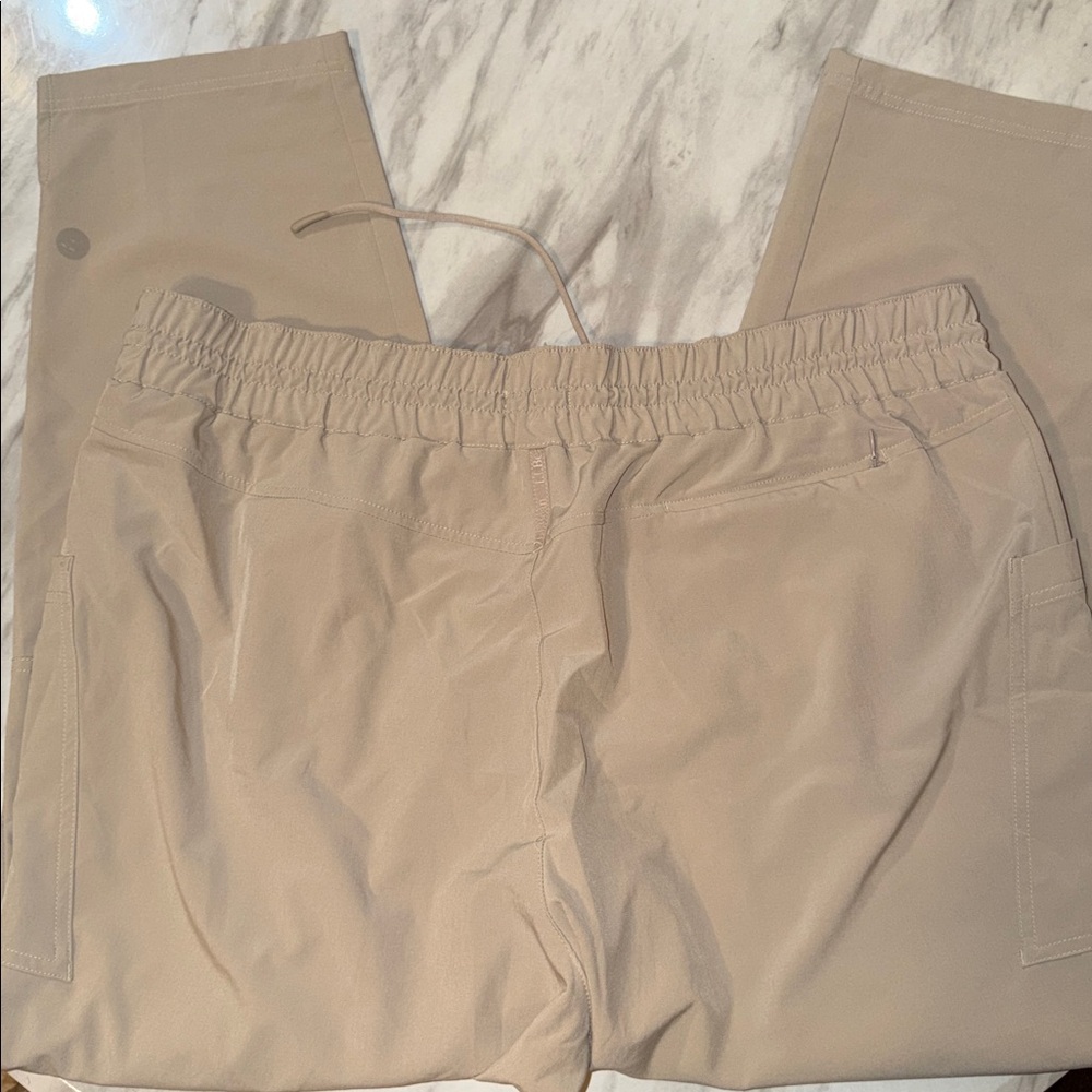 LL BEAN Women's VentureStretch Woven Ankle Pants Shore Sand tan LIKE NEW 1X PLUS - Picture 4 of 6